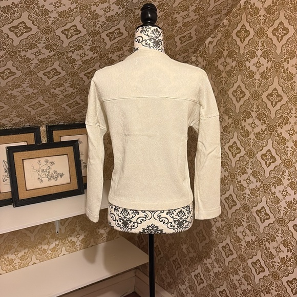 Madewell textured off-white top - Picture 2 of 10